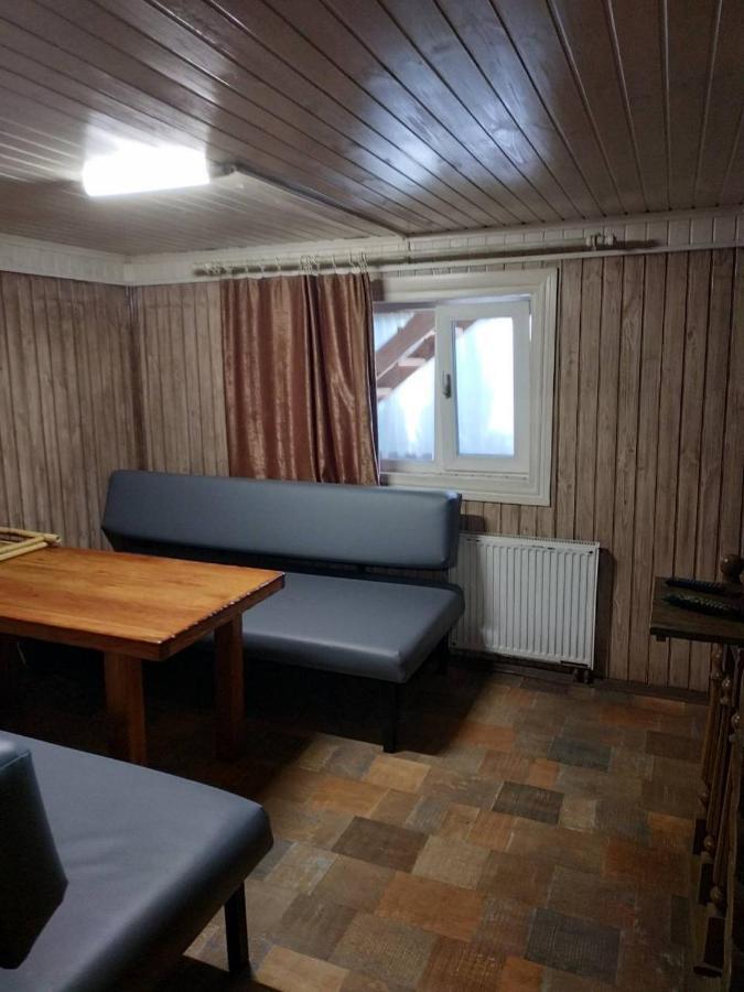 Hotel Restaurant Complex Boyarskiy Dvor Boyarka Extérieur photo