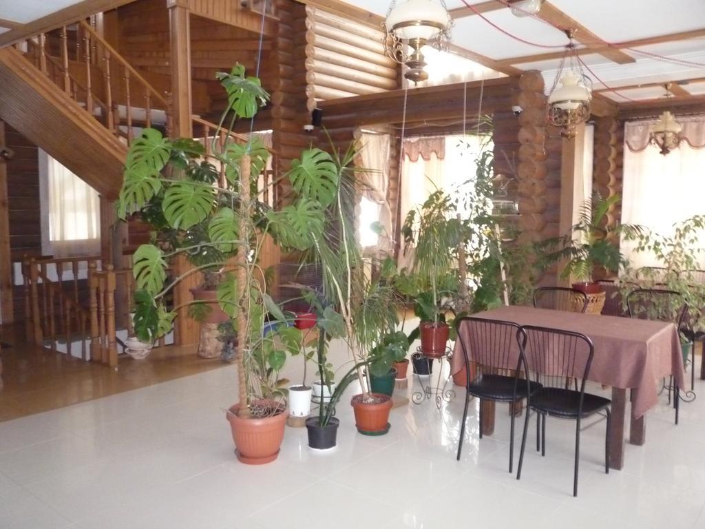 Hotel Restaurant Complex Boyarskiy Dvor Boyarka Extérieur photo