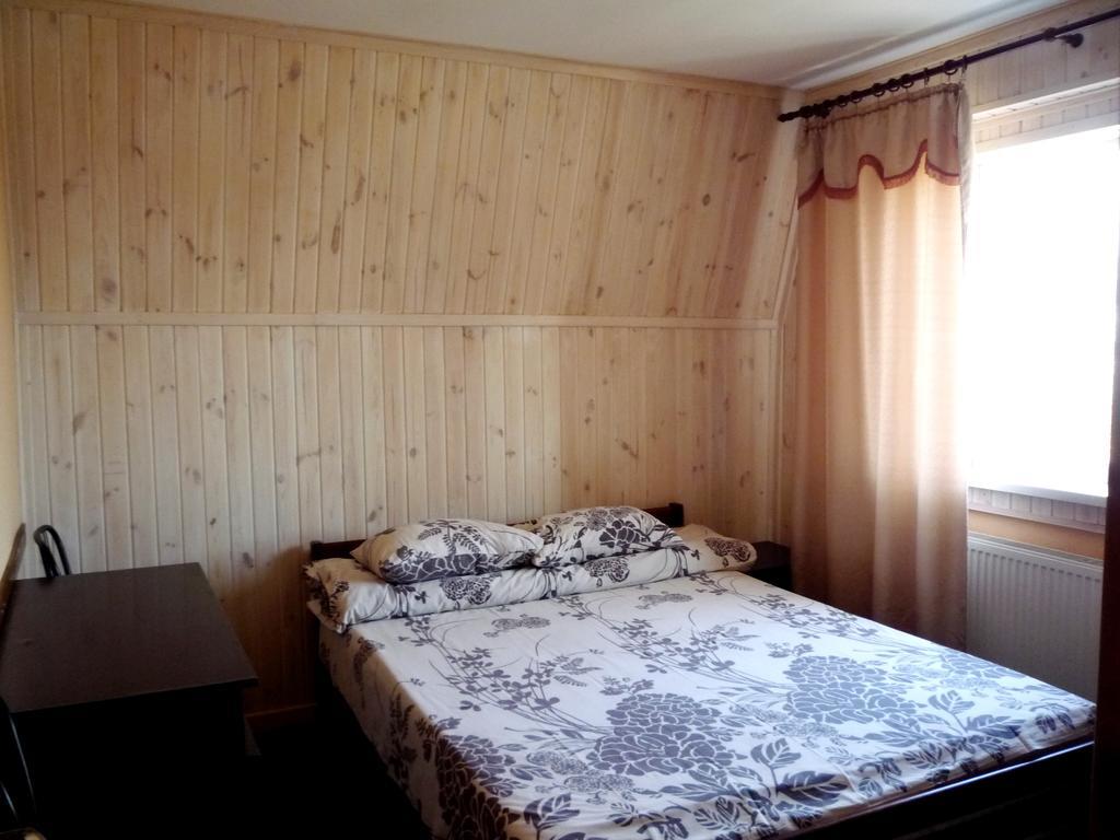 Hotel Restaurant Complex Boyarskiy Dvor Boyarka Extérieur photo