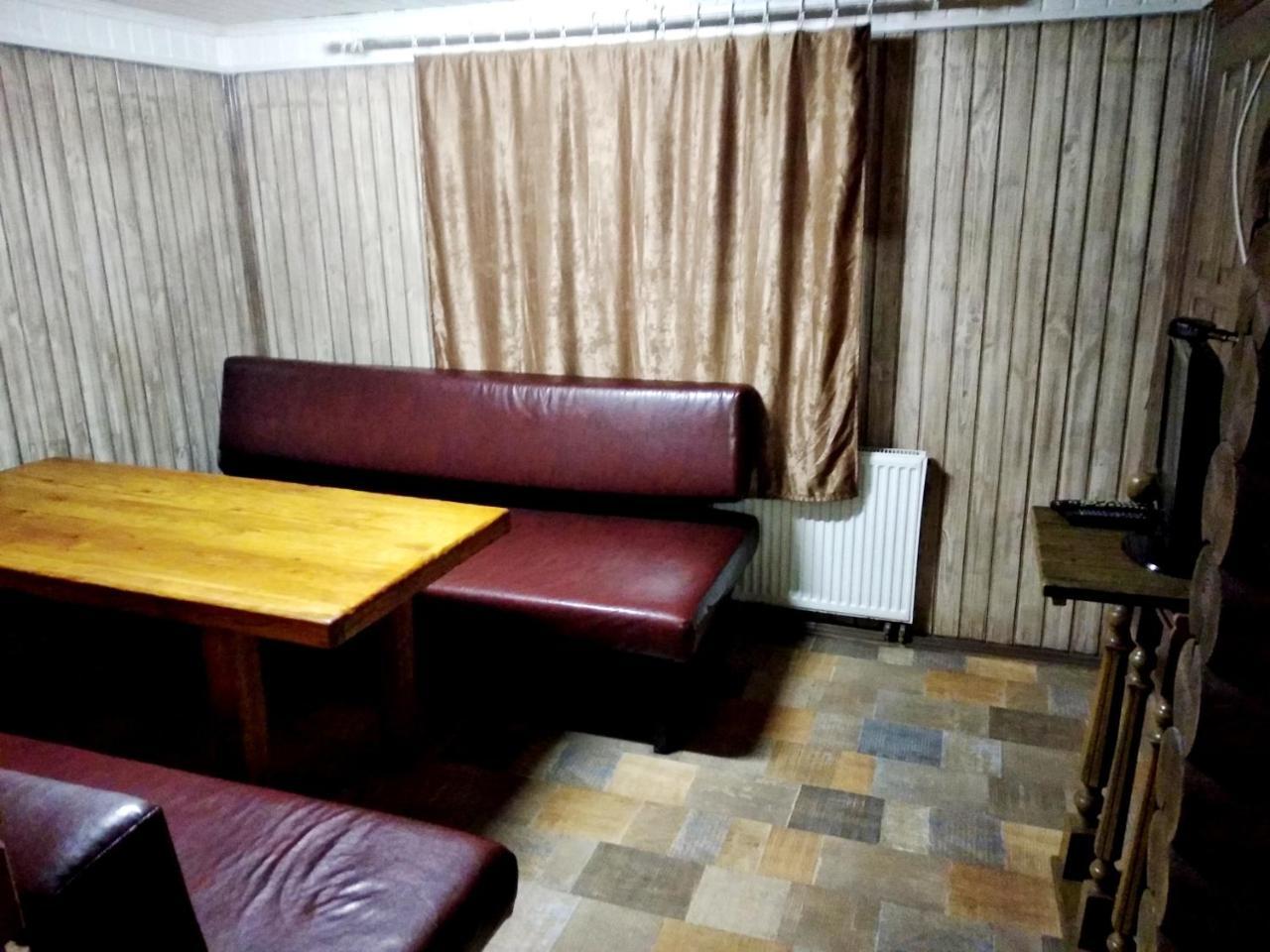 Hotel Restaurant Complex Boyarskiy Dvor Boyarka Extérieur photo