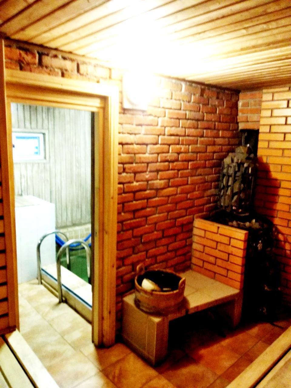 Hotel Restaurant Complex Boyarskiy Dvor Boyarka Extérieur photo